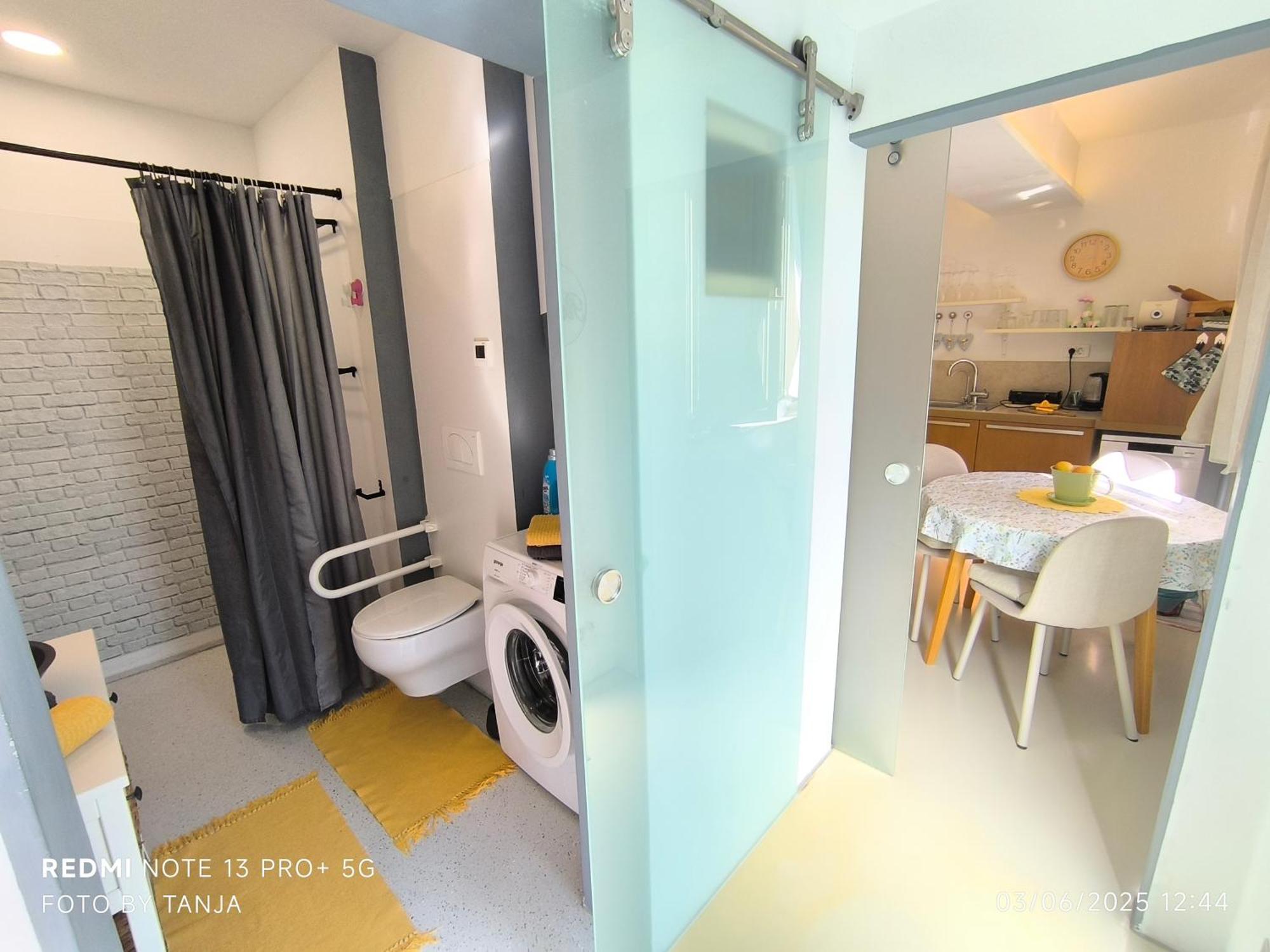 Apartma Rea Izola, Pergola & Terassa, Parking Экстерьер фото